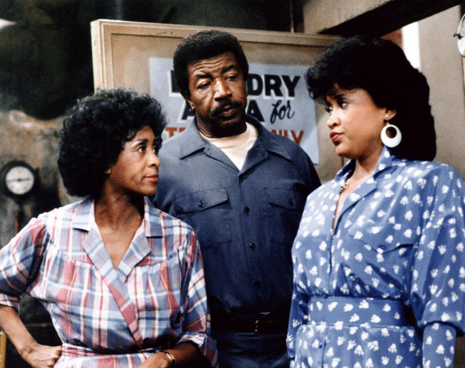 Image: 227, (from left): Marla Gibbs, Hal Williams, Jackee Harry, (1986), 1985-90. (C) Columbia Pictures Tele (Columbia Pictures / Everett Collection file)