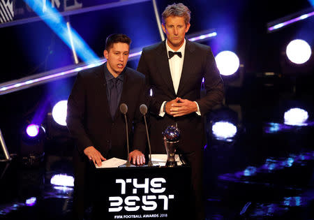 Soccer Football - The Best FIFA Football Awards - Royal Festival Hall, London, Britain - September 24, 2018 Edwin van der Sar and Jackson Follmann during the awards Action Images via Reuters/John Sibley