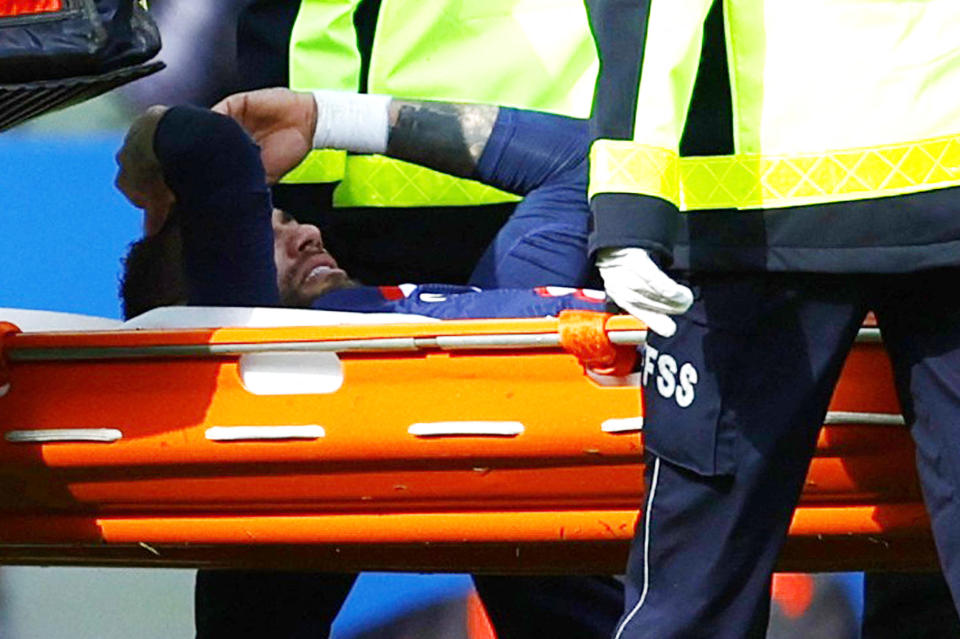 PSG star Neymar had to be replaced injured against Lille.  (Image: Reuters)