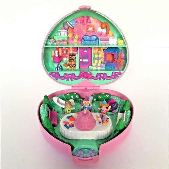 Polly Pockets