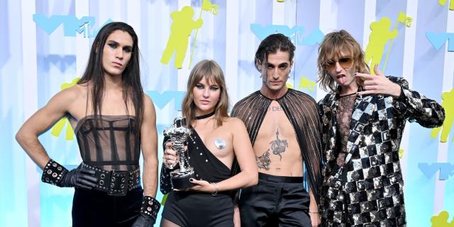 Maneskin Returns to VMAs Stage After 2022 Wardrobe Malfunction