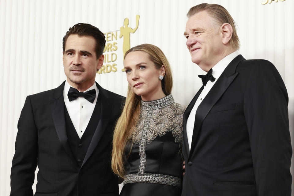 LOS ANGELES, CALIFORNIA - FEBRUARY 26: (L-R) Colin Farrell, Kerry Condon, and Brendan Gleeson attend the 29th Annual Screen Actors Guild Awards at Fairmont Century Plaza on February 26, 2023 in Los Angeles, California. (Photo by Emma McIntyre/FilmMagic)