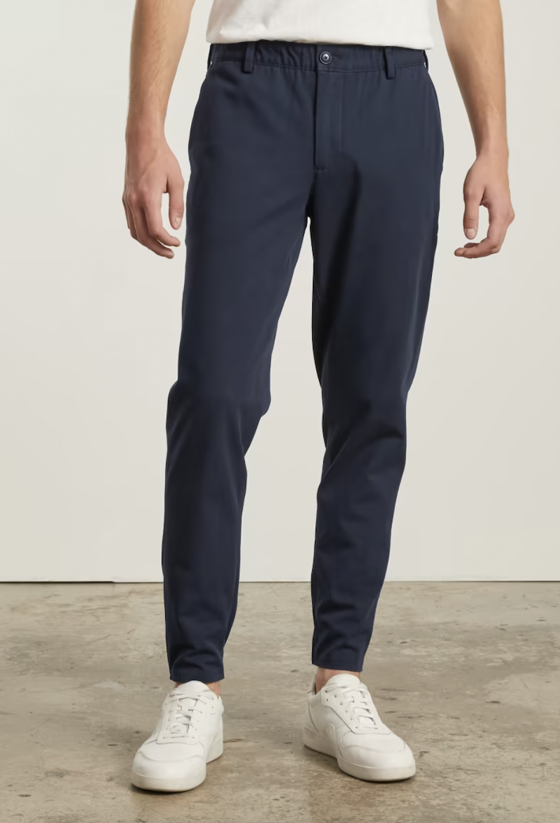 <p><a href="https://go.redirectingat.com?id=74968X1596630&url=https%3A%2F%2Fwww.everlane.com%2Fproducts%2Fmens-performance-traveler-chino-navy%3Flocale%3DUS%26pid%3D11248-83120%26device%3Dc%26gclid%3DCjwKCAjwov6hBhBsEiwAvrvN6ABhgxk3SIL69T9M0yhLAM1fCUBYZ2Y8-rjKy9Couv1TEX8Z3K34NxoCcaQQAvD_BwE&sref=https%3A%2F%2Fwww.esquire.com%2Fstyle%2Fmens-fashion%2Fa38538177%2Fbest-slacks-casual-pants%2F" rel="nofollow noopener" target="_blank" data-ylk="slk:Shop Now;elm:context_link;itc:0;sec:content-canvas" class="link ">Shop Now</a></p><p>The Performance Traveler Chino</p><p>everlane.com</p><p>$108.00</p>