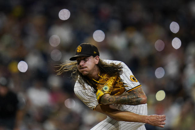 Mike Clevinger pitches 6 innings as Padres beat D-backs