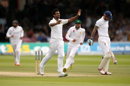 Britain Cricket - England v Pakistan - First Test - Lord’s - 17/7/16 Pakistan's Rahat Ali celebrates the wicket of England's Alex Hales Action Images via Reuters / Andrew Boyers Livepic EDITORIAL USE ONLY.