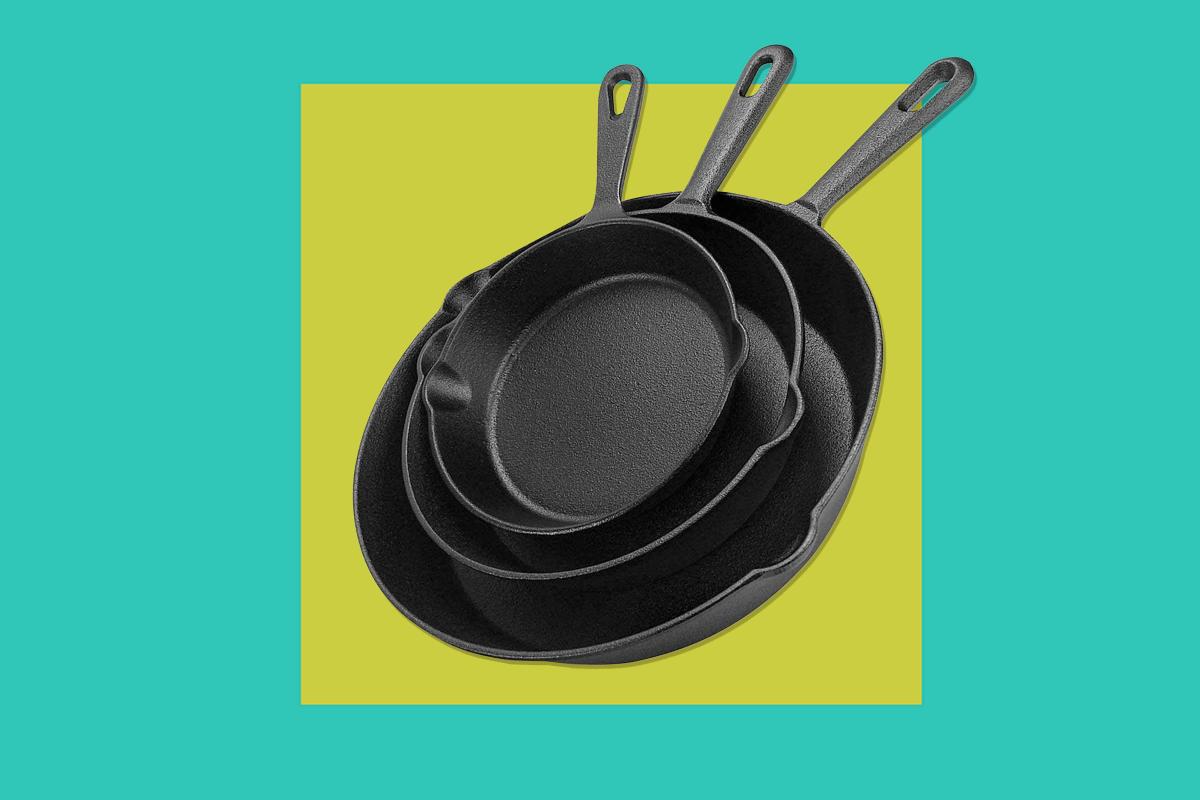 You’ll Basically Score a Pan for Free If You Grab This 3-Piece Cast Iron Skillet Set Right Now