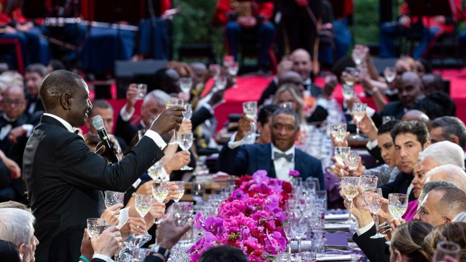 William Ruto (L), Kenya's president, speaks during a toast at the White House - 23 May 2024