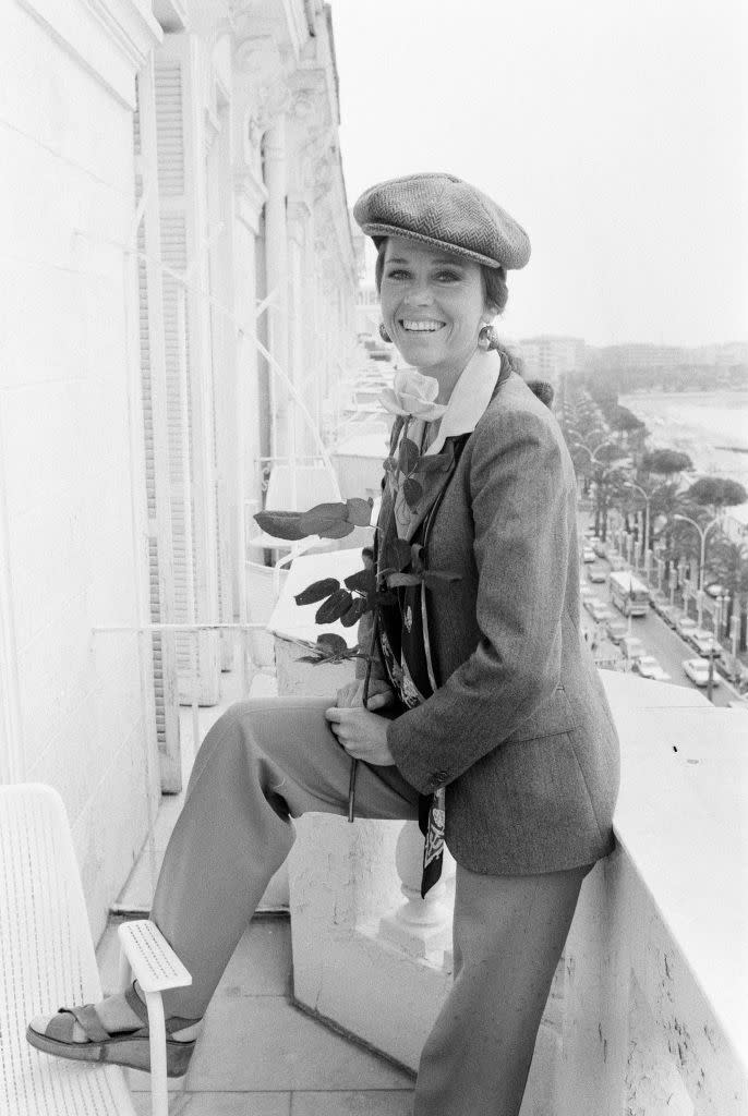 <p>Jane Fonda relaxes on her balcony in Cannes, France in 1978. </p>