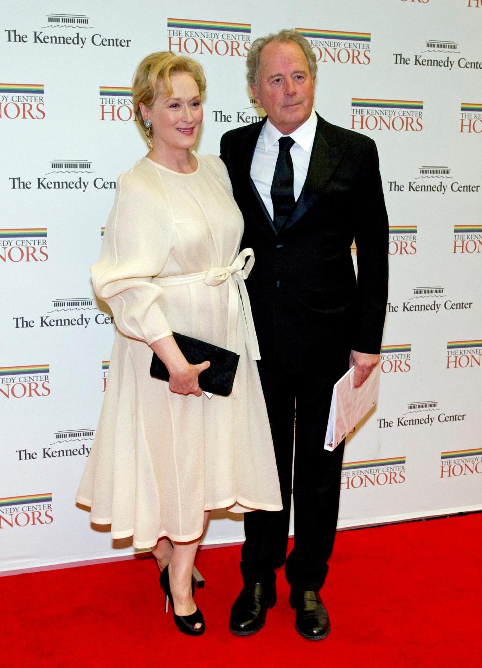 Meryl Streep Separated From Husband Despite Still Wearing Wedding Band