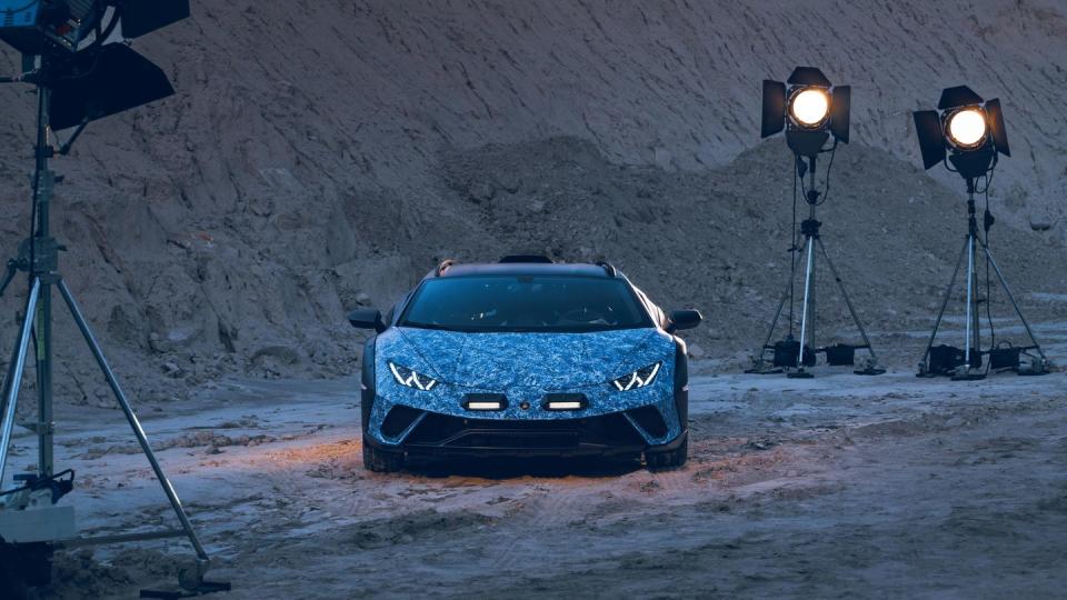 lamborghini huracan sterrato unica opera