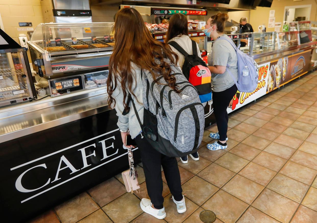 Students at Ozarks Technical Community College grab free breakfast before class at Cafe 101 on Thursday, Sep. 2, 2021.