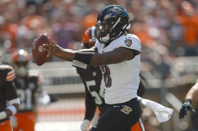 NFL: Baltimore Ravens overwhelm Cleveland Browns