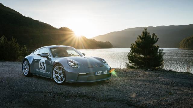 View Photos of the 2024 Porsche 911 S/T