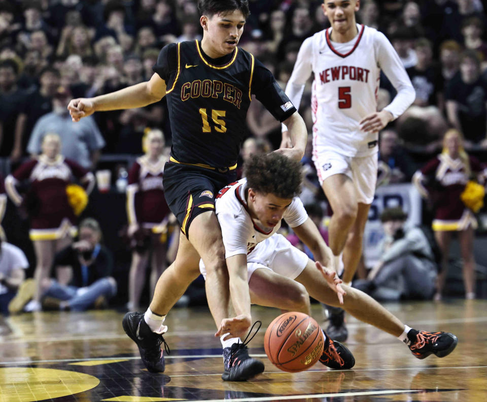 Newport freshman guard Amontae Lowe will be a key player for the Wildcats in the Sweet 16.