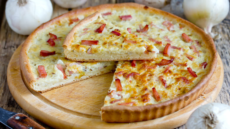 traditional german onion cake