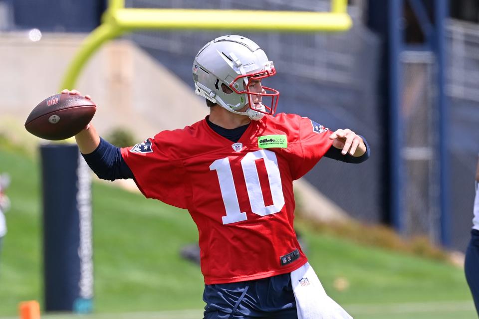 Patriots quarterback Drake Maye throws a pass during rookie camp earlier this month in Foxboro.