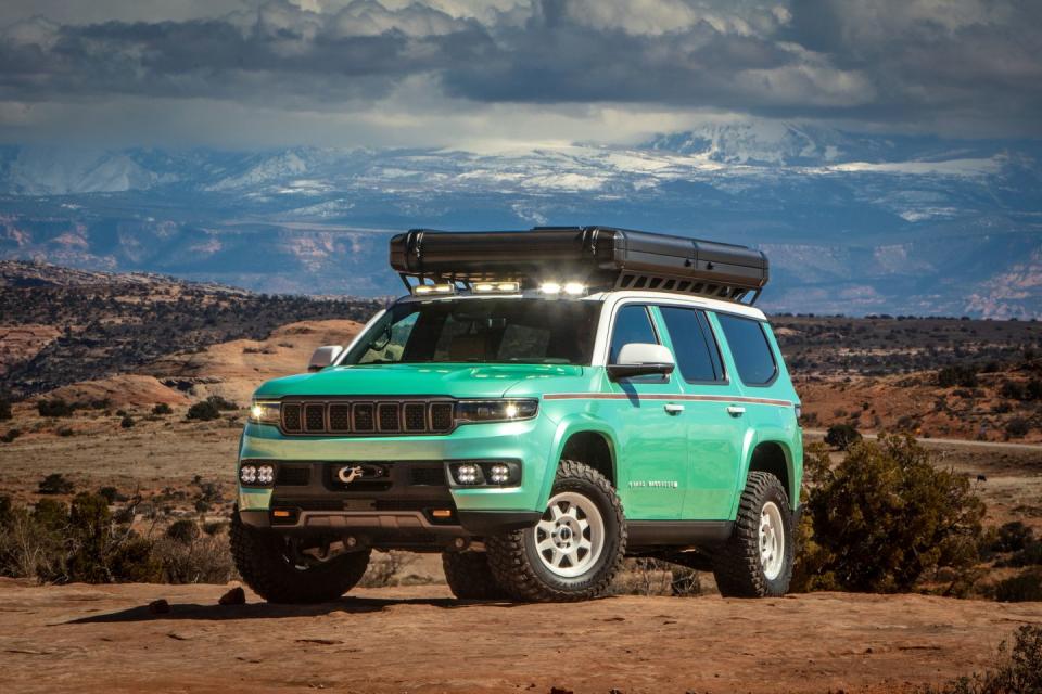 jeep vacationer concept