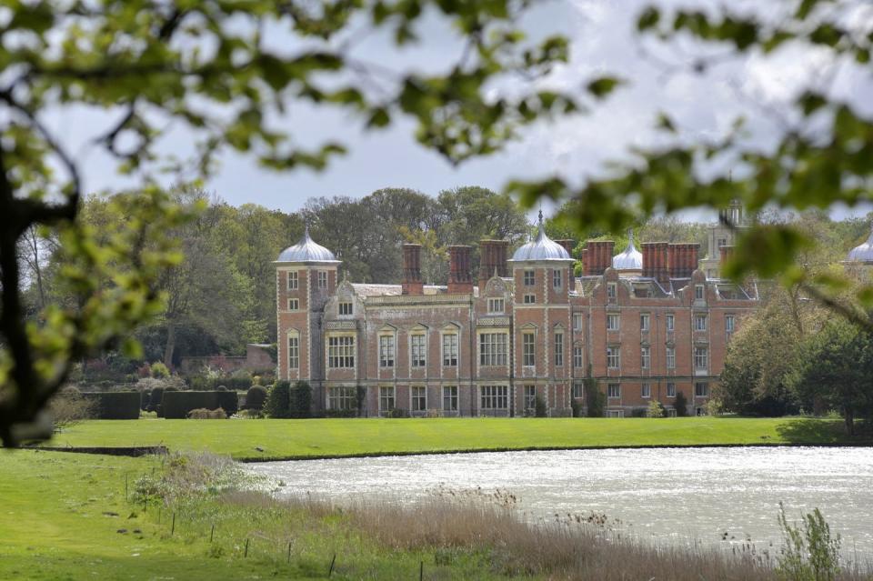 1) Blickling Hall