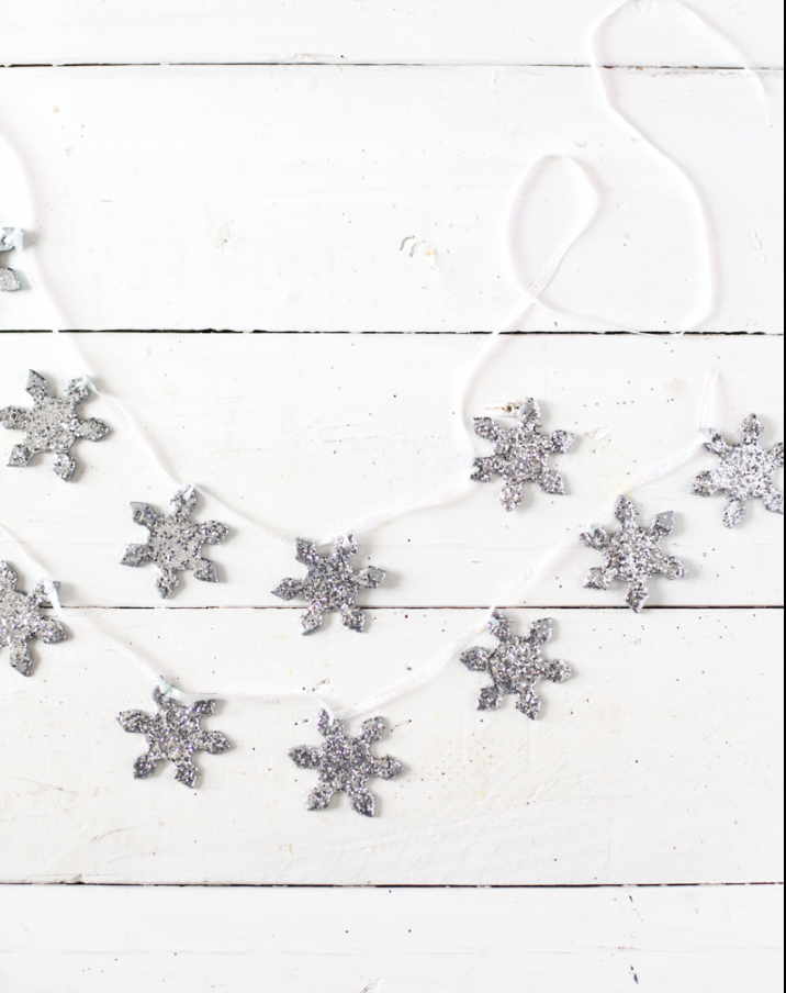 Glittery Snowflake Garland