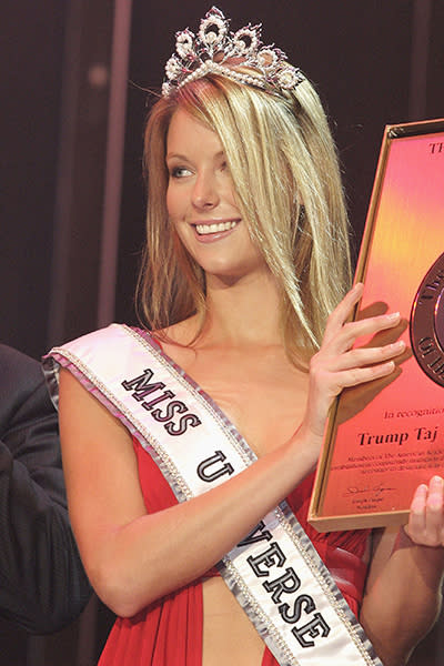 Jennifer Hawkins: 2004