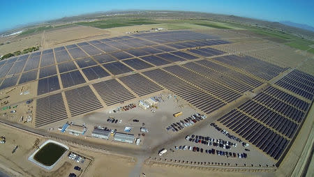 Apple's 50-megawatt solar farm, east of Apple’s data center in Mesa, Arizona is pictured in this undated handout photo obtained by Reuters on April 9, 2018. Apple/Handout via REUTERS ATTENTION EDITORS - THIS IMAGE WAS PROVIDED BY A THIRD PARTY. NO RESALES. NO ARCHIVE.