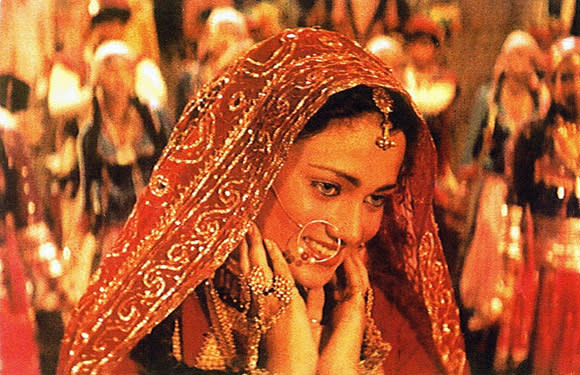 Light-eyed beauty Mandakini, who made a huge splash at Box Office with ‘Ram Teri Ganga Maili’, acted opposite A-list actors but failed to recreate the success of her debut film. Apparently, a fling with underworld don Dawood Ibrahim spelt doom to her career in Hindi cinema.   © R.K. Films Ltd