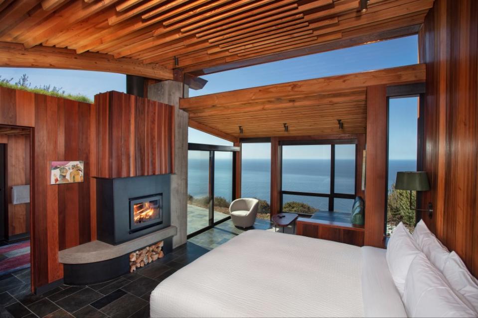 Guests at Big Sur’s Post Ranch Inn enjoy endless Pacific Ocean views. Kodiak Greenwood