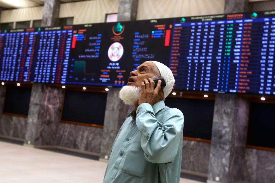 Pakistan Stocks (Copyright 2022 The Associated Press. All rights reserved.)