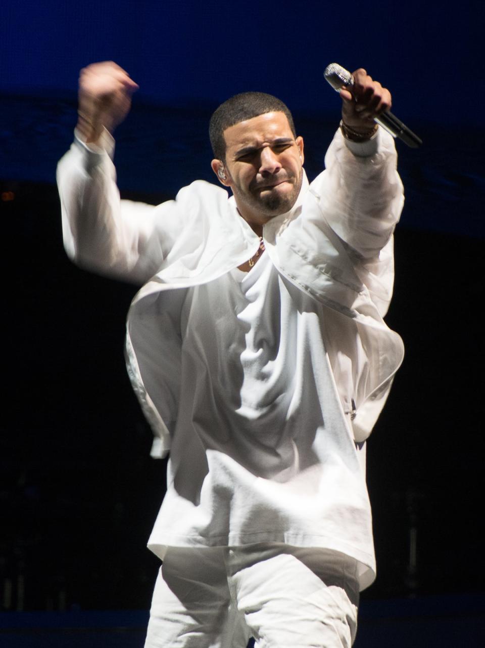 Drake performing in 2013 (Getty Images)