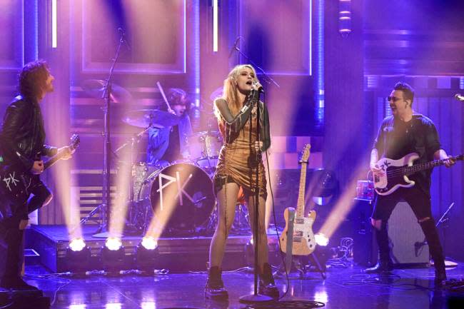 paris-jackson-singing-lighthouse-jimmy-fallon