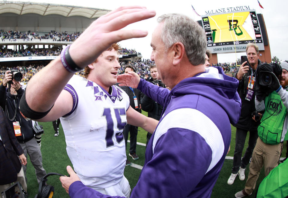 TCU quarterback Max Duggan (left) has won over first-year head coach Sonny Dykes during the team's magical run to the College Football Playoff. (Photo by Tom Pennington/Getty Images)