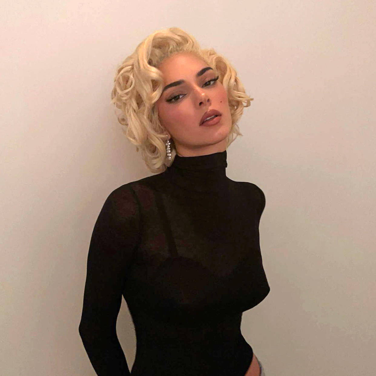 Kendall Jenner Follows in Kim Kardashian’s Met Gala Footsteps with Marilyn Monroe Halloween Look