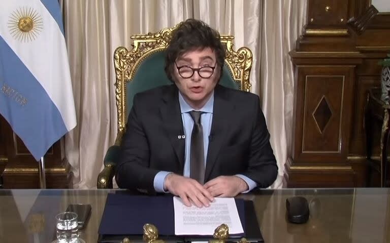 Javier Milei enviará hoy un mensaje económico por cadena nacional