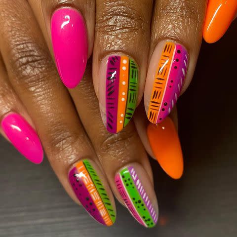 <p><a href="https://www.instagram.com/brownluxenails/" data-component="link" data-source="inlineLink" data-type="externalLink" data-ordinal="1">@brownluxenails</a> / Instagram</p>