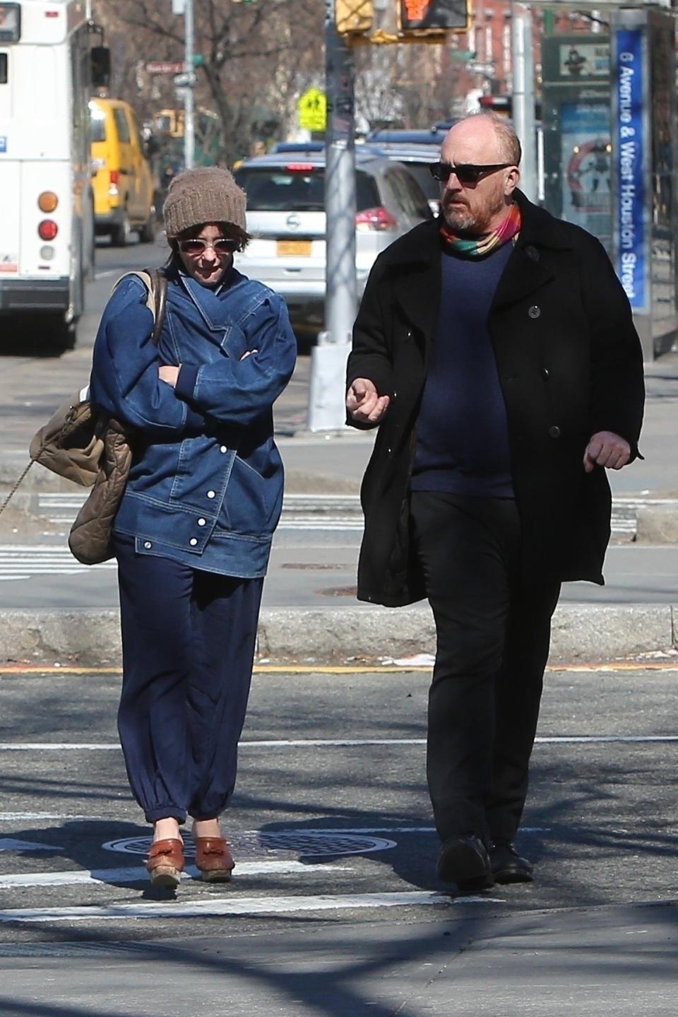 Actress Parker Posey and Louis C.K. are spotted out on a stroll together in New York City on Wednesday. (Photo: Backgrid)