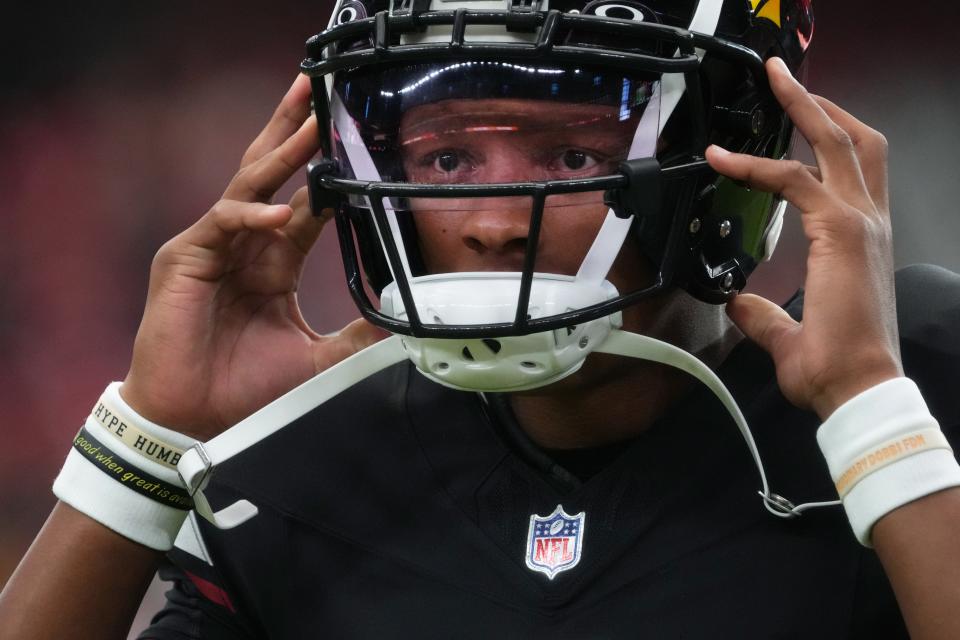 Will Josh Dobbs and the Arizona Cardinals upset the Los Angeles Rams on Sunday? NFL Week 6 picks and predictions weigh in on the game.