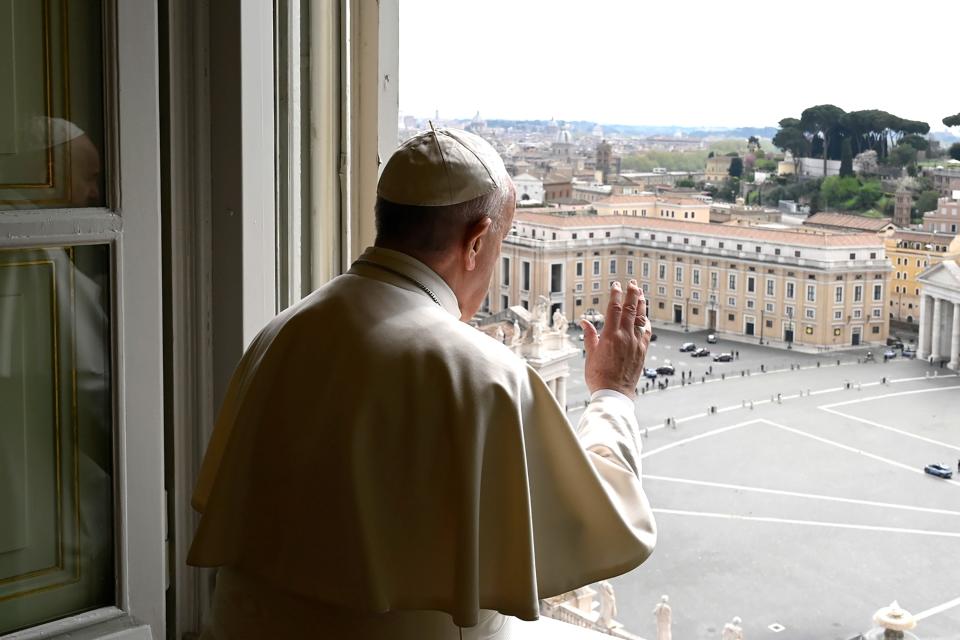 21 Photos of Italy on Lockdown, From a Vacant Colosseum to Empty Churches on Easter