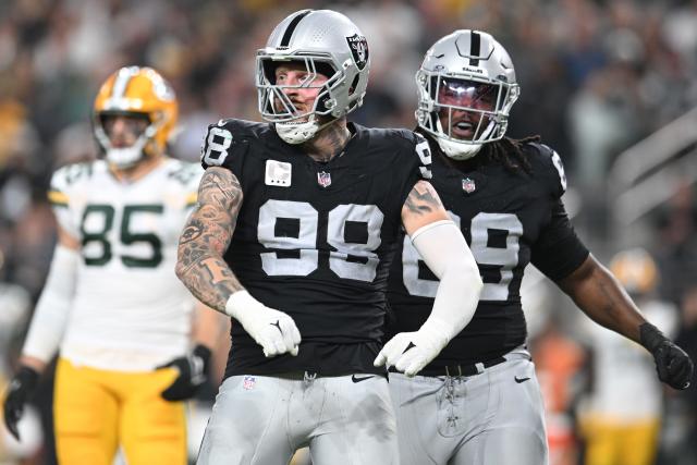 Raiders vs Packers live score & H2H