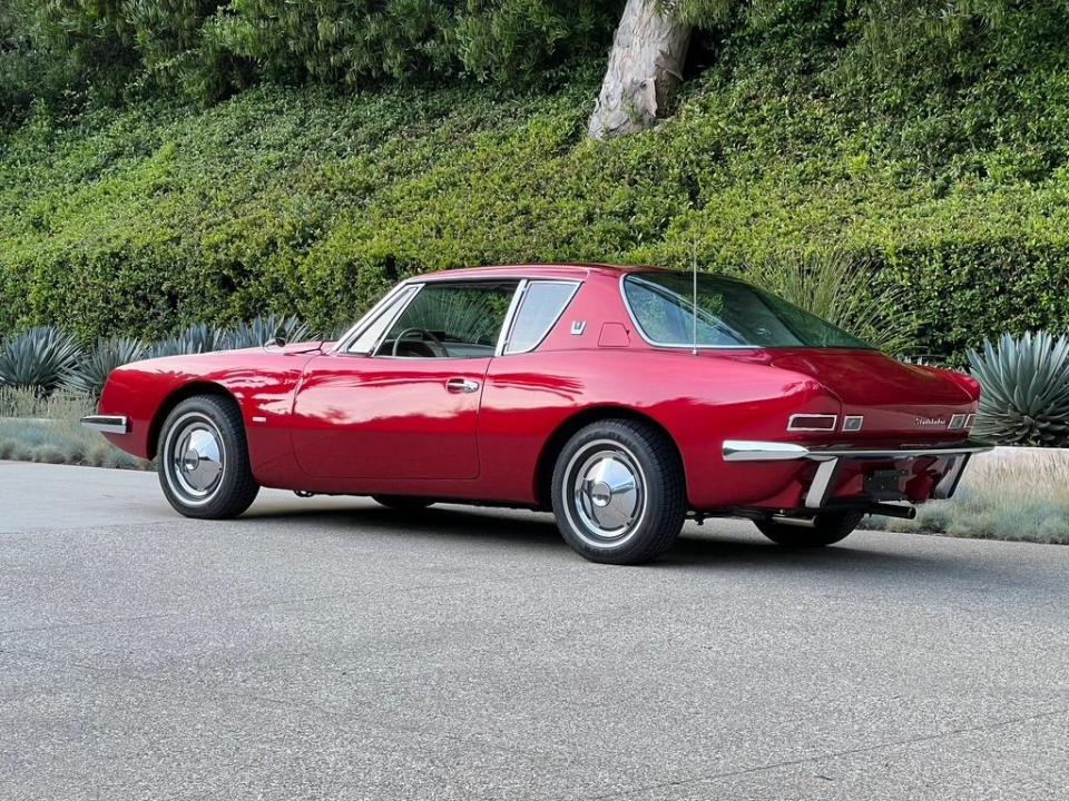 1963 studebaker avanti r2 rear