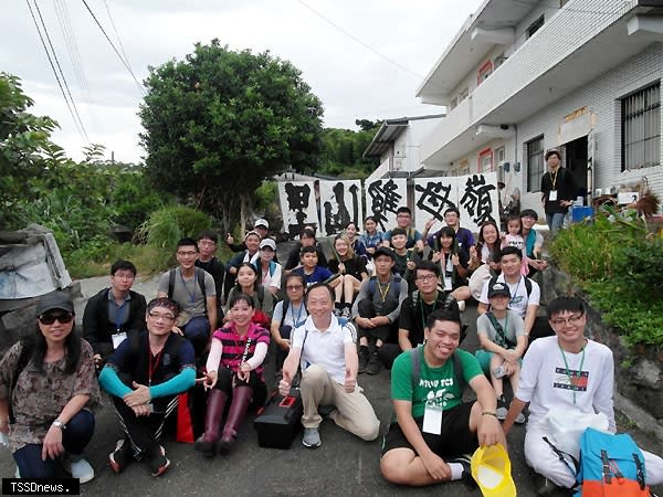 里山雞母嶺－食農教育。（圖：新北市農業局提供）