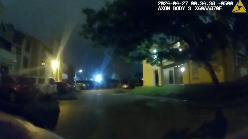 Bodycam video shows Austin police officers' deadly encounter with Thomas Dray Price.