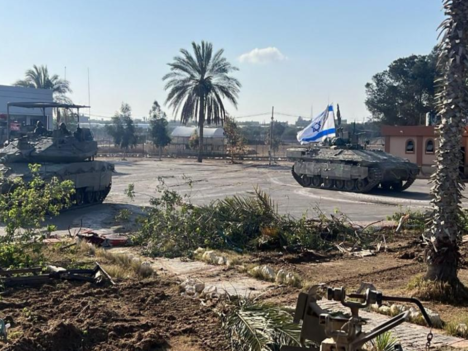 以色列軍方表示，在拉法市展開精確反恐行動。