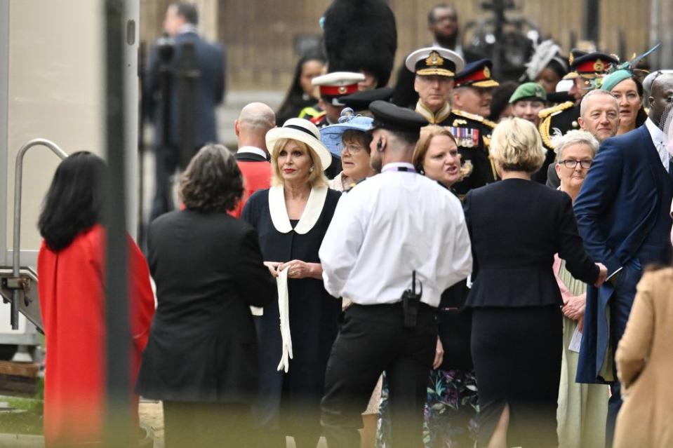 Joanna Lumley looked gorgeous in a black and dress outfit