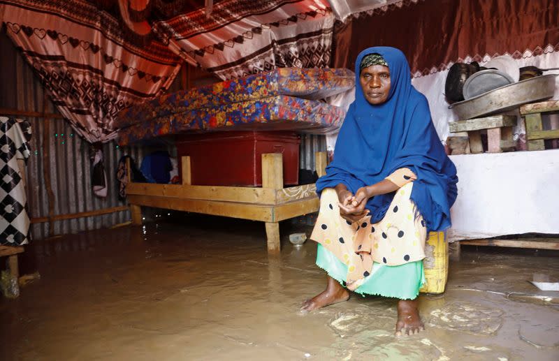 Somalia floods kill 10, displace more than 113,000 a year after drought