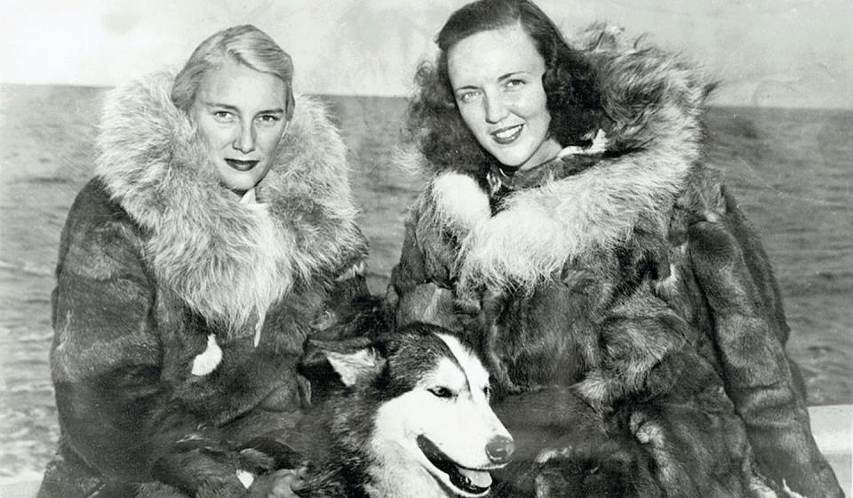 Jennie Darlington, left, with Edith ‘Jackie’ Ronne, the first two women to be part of an Antarctic expedition, in 1947. <a href="https://polarjournal.ch/en/2020/07/21/edith-jackie-ronne-a-woman-first-in-antarctica/" rel="nofollow noopener" target="_blank" data-ylk="slk:Polar Journal;elm:context_link;itc:0;sec:content-canvas" class="link ">Polar Journal</a>