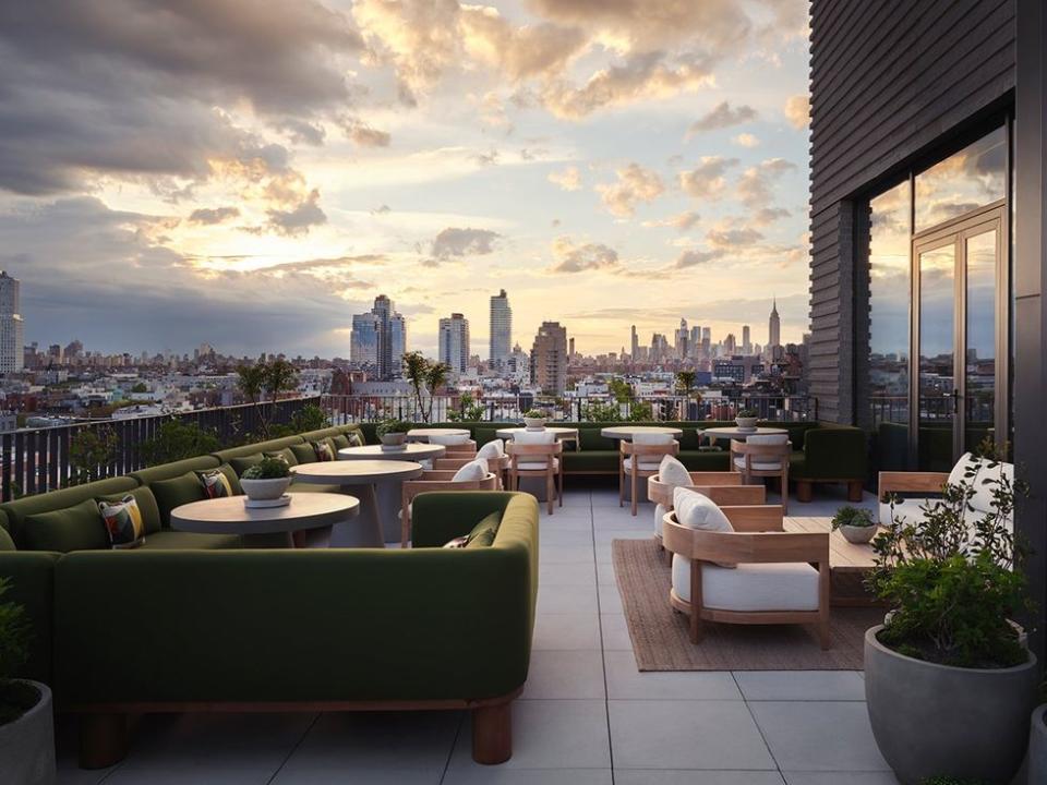 Sky High Pride: Unveiling New York City\u2019s Top LGBTQ-Friendly Rooftop Bars