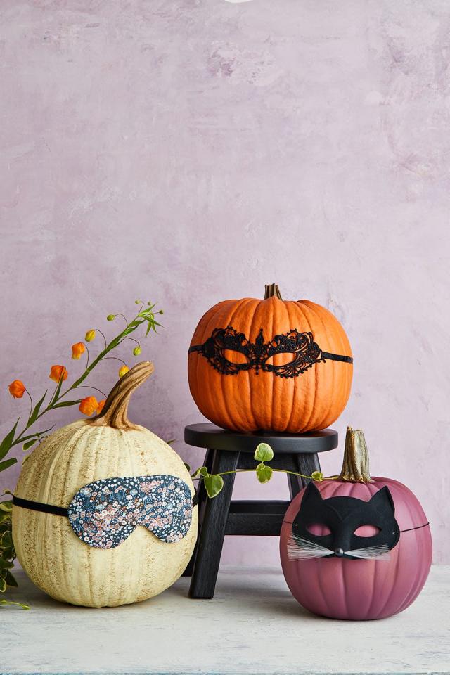 Halloween Bats & Pumpkin Paper Straws - Pack of 38 Straws