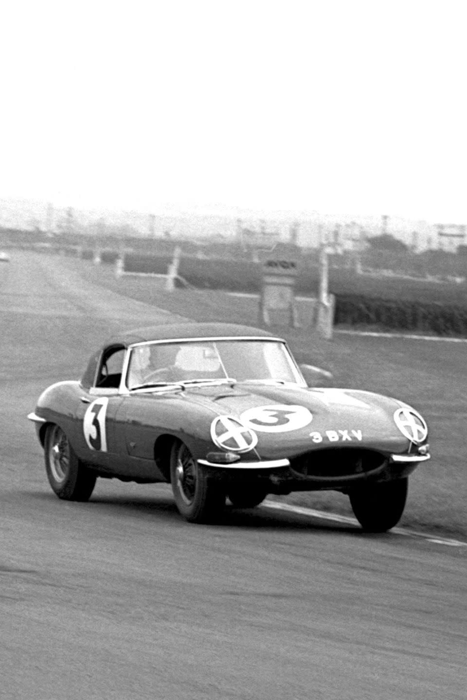 1961: Jaguar E-Type