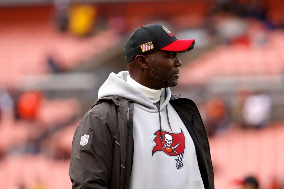 Tampa Bay Buccaneers head coach Todd Bowles walks on the field prior to the start of a game against the Browns, Sunday, Nov. 27, 2022, in Cleveland.
