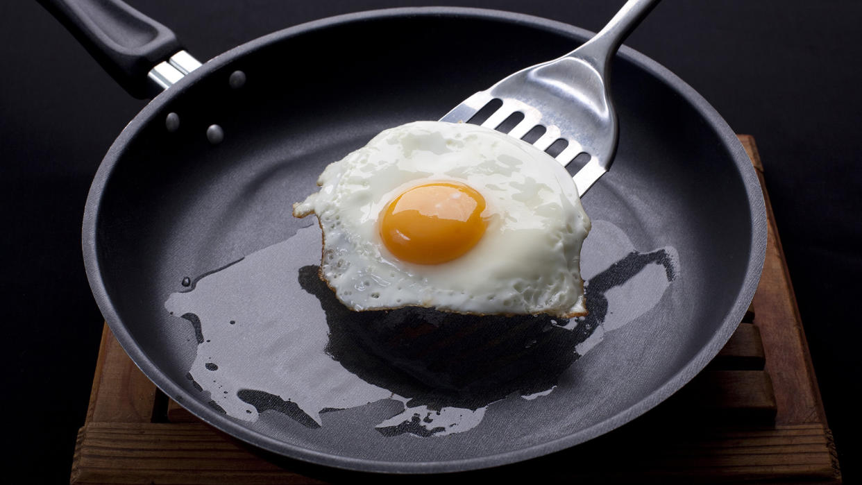 Fried egg (Shutterstock)